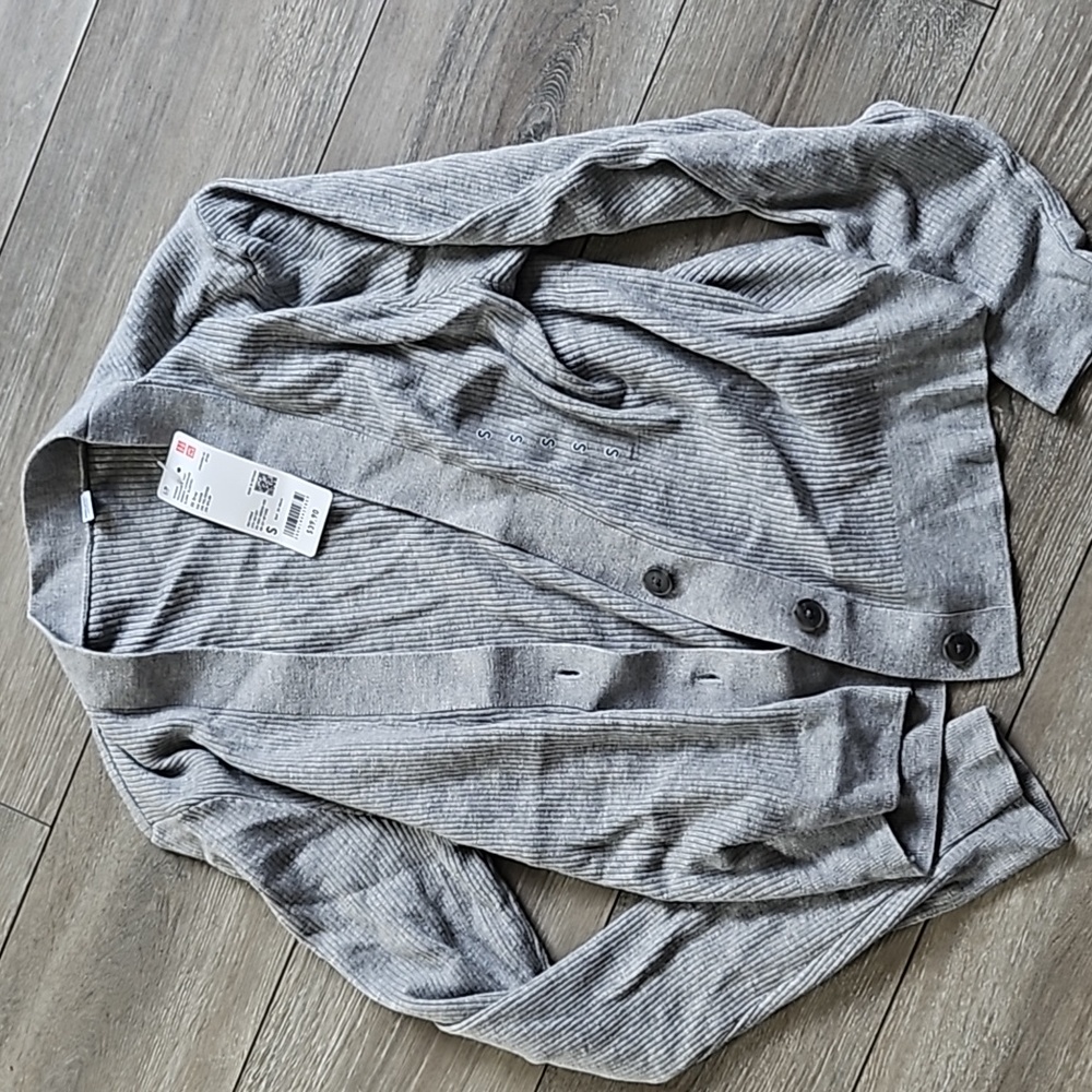 Nwt Uniqlo ribbed cardigan grey
